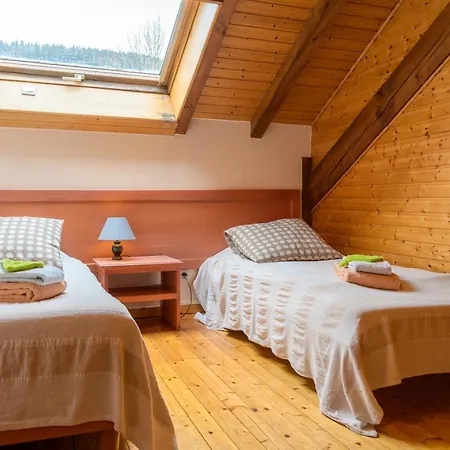 Appt 4 Pers-chalet L'ancienne Ecole アパート *